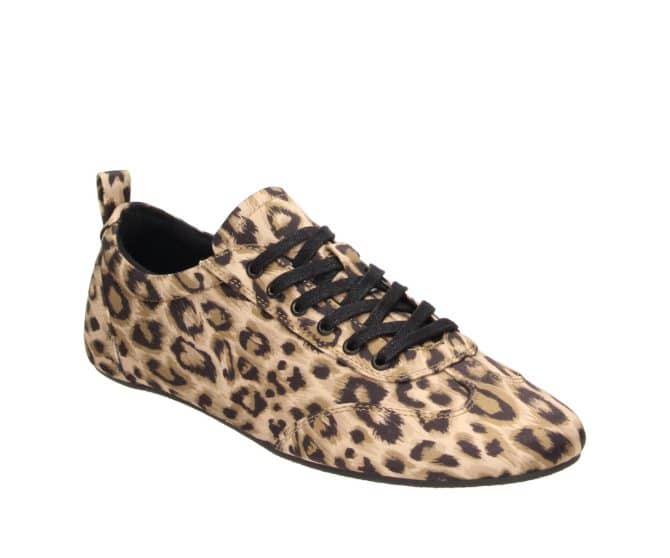 2BB3820301 3900 Leopard Satin