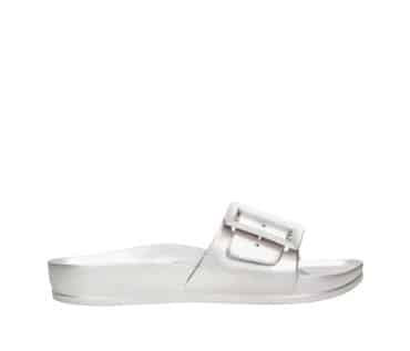 2FP0080701 8200 Silver PU Slipper