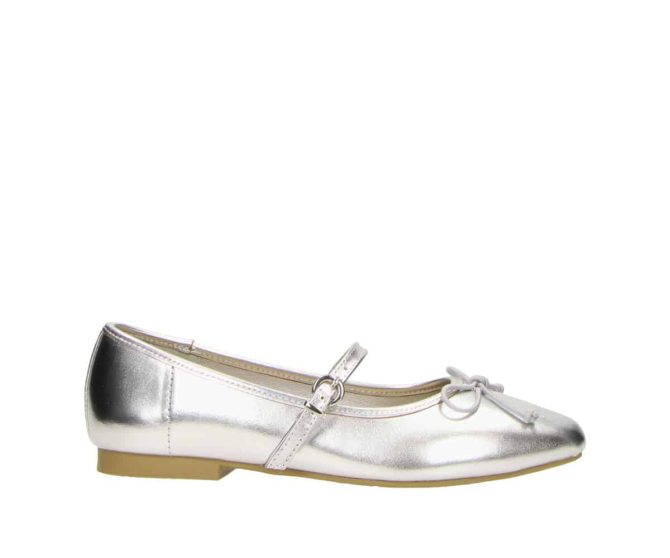 2BB3122002 8200 Silver PU Ballerina