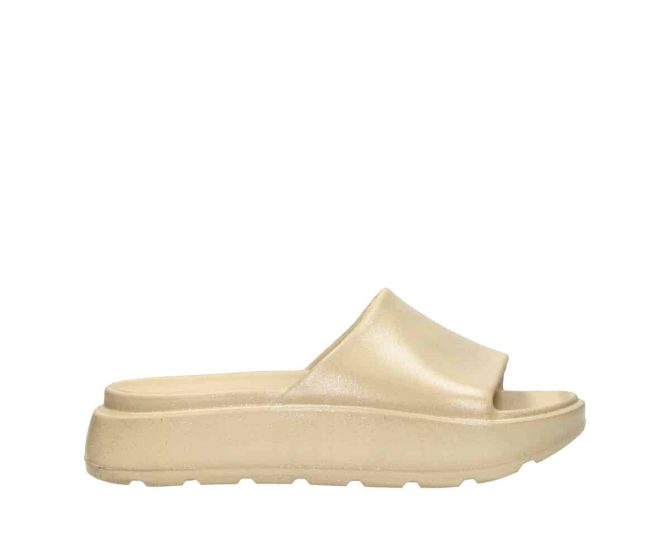 2FP0160701 3400 Beige PU EVA Slipper